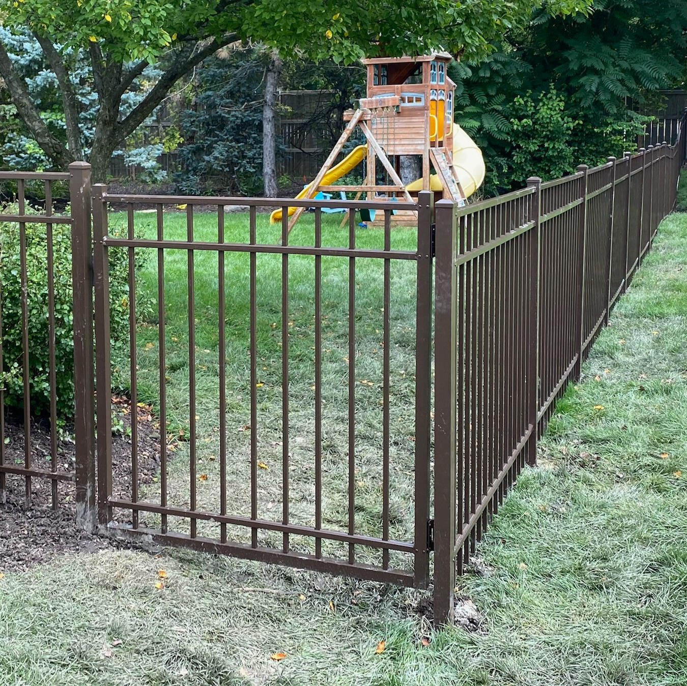 Aluminum Fence Company Elk Grove Village